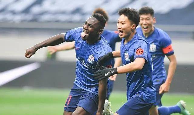 关于申花击败申鑫—客场战胜对手稳扎稳打取得胜利的信息